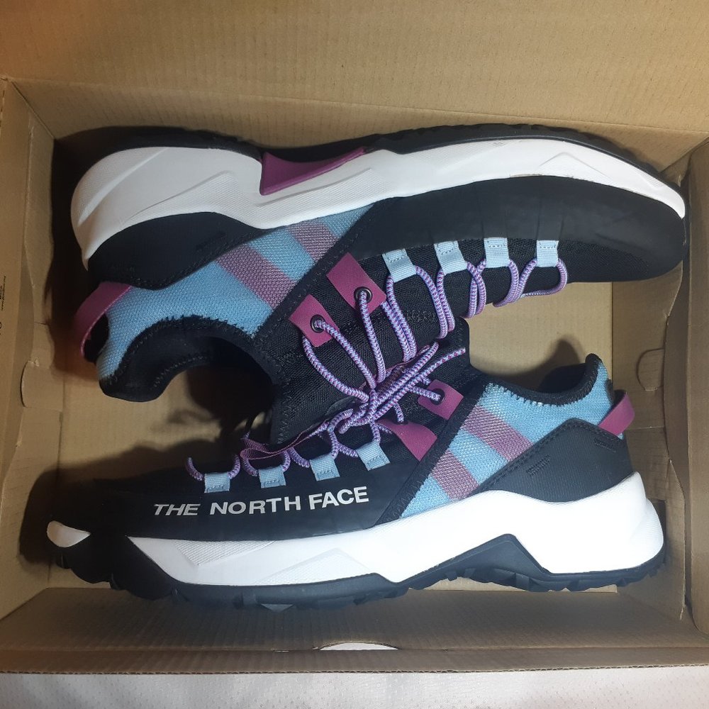 The North Face Sz 11 Vented Outdoor Hiking Black /Blue/Purple Trail Escape Edge